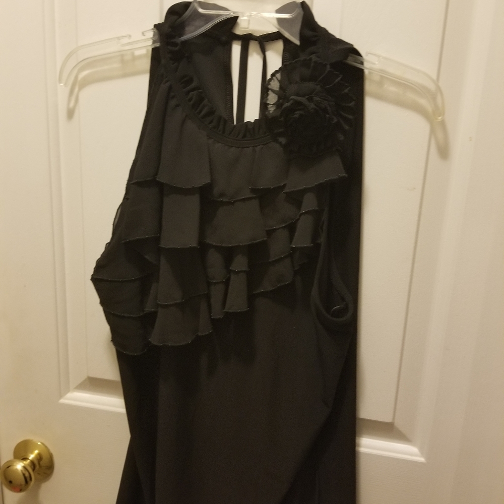 Black Sleeveless Top
